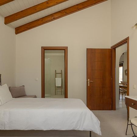 Apolis Villas & Suites Resort Parga Eksteriør bilde