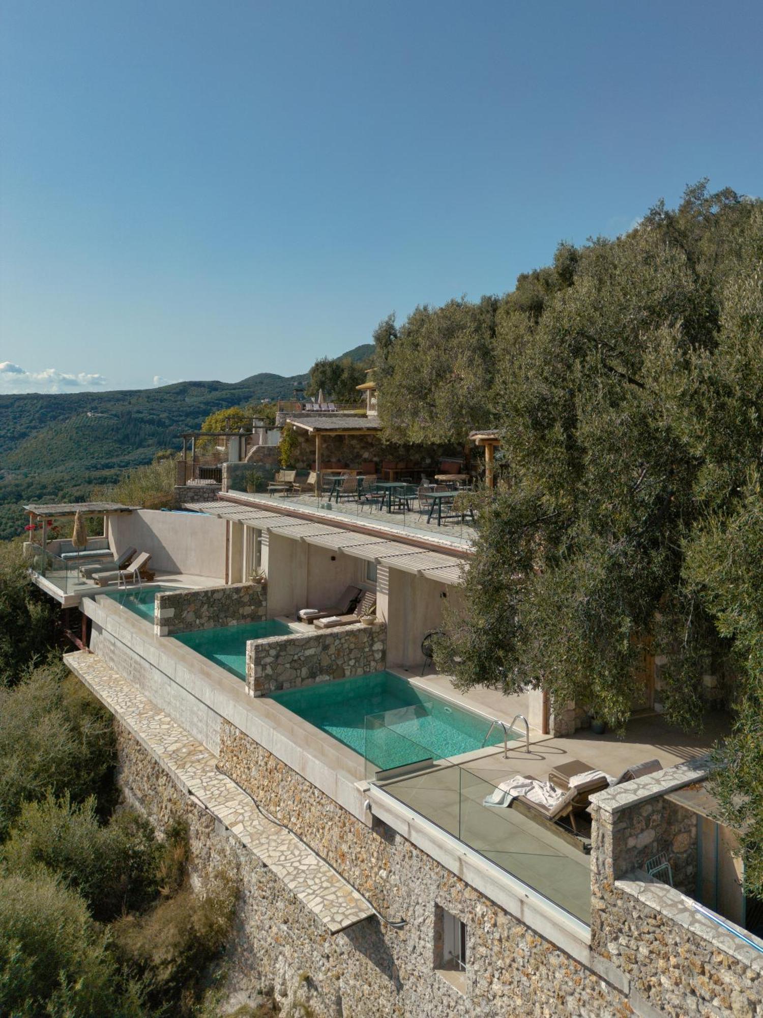Apolis Villas & Suites Resort Parga Eksteriør bilde