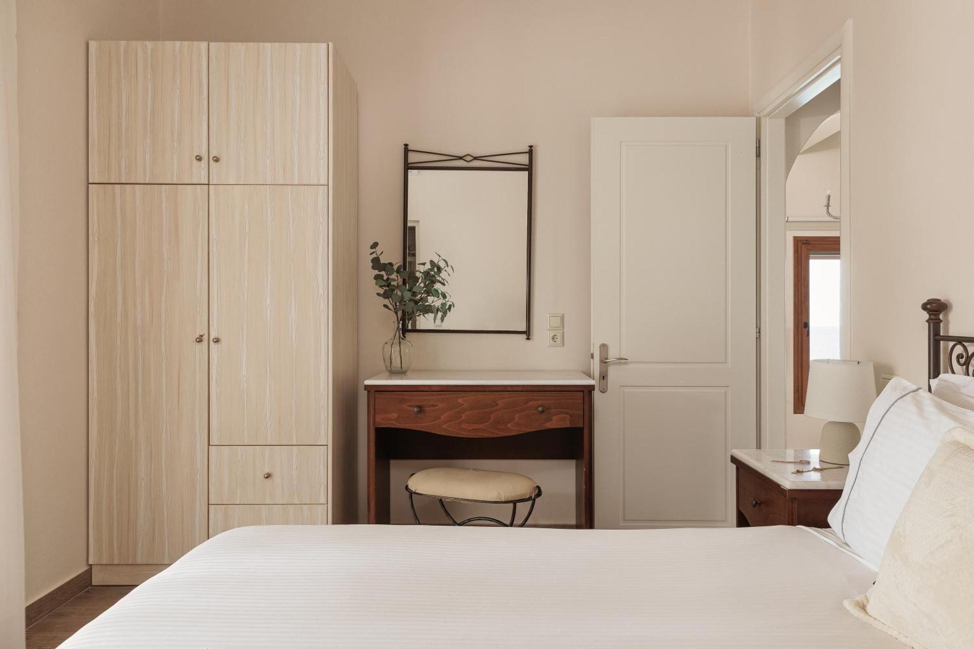 Apolis Villas & Suites Resort Parga Eksteriør bilde