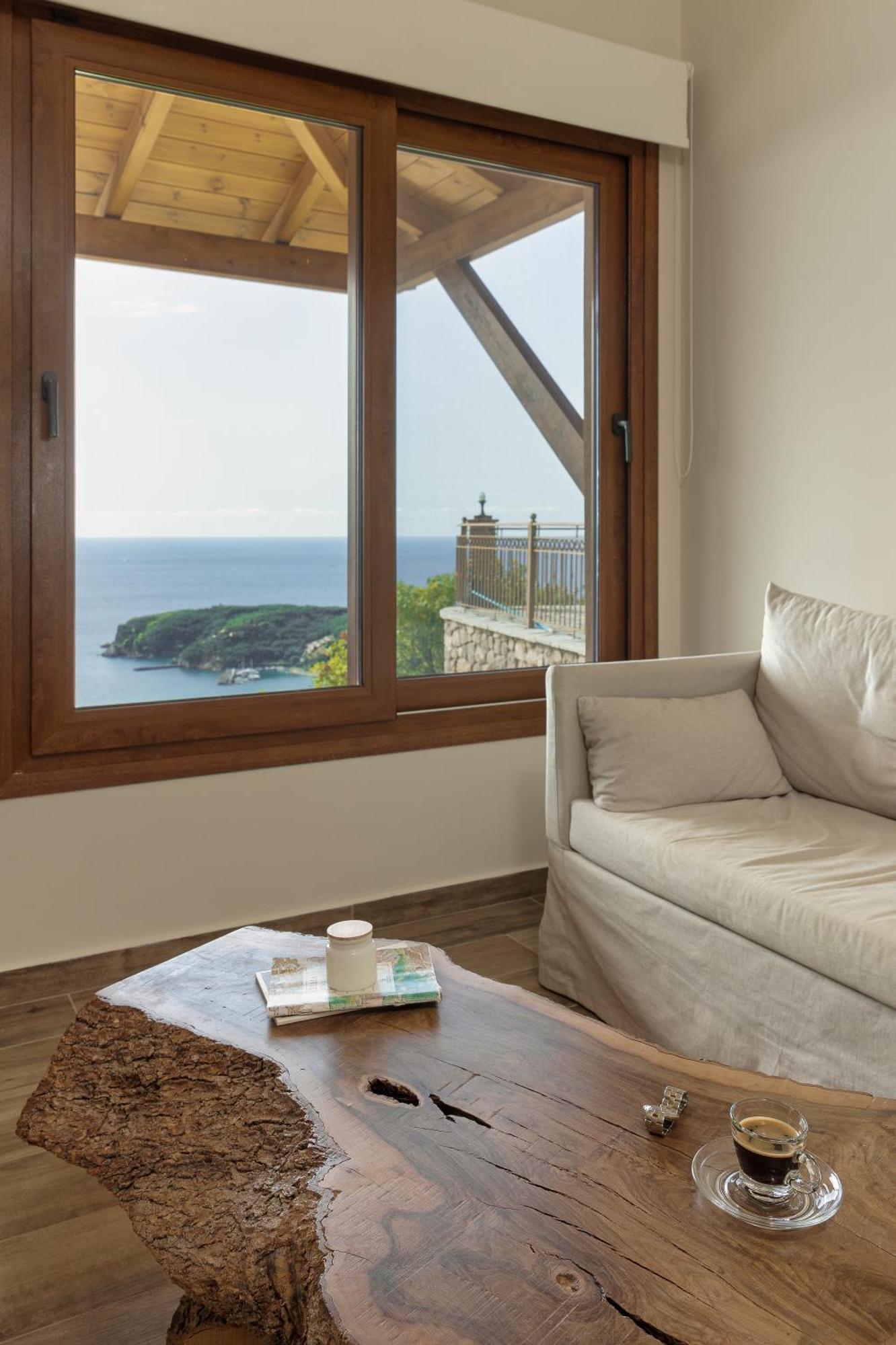 Apolis Villas & Suites Resort Parga Eksteriør bilde