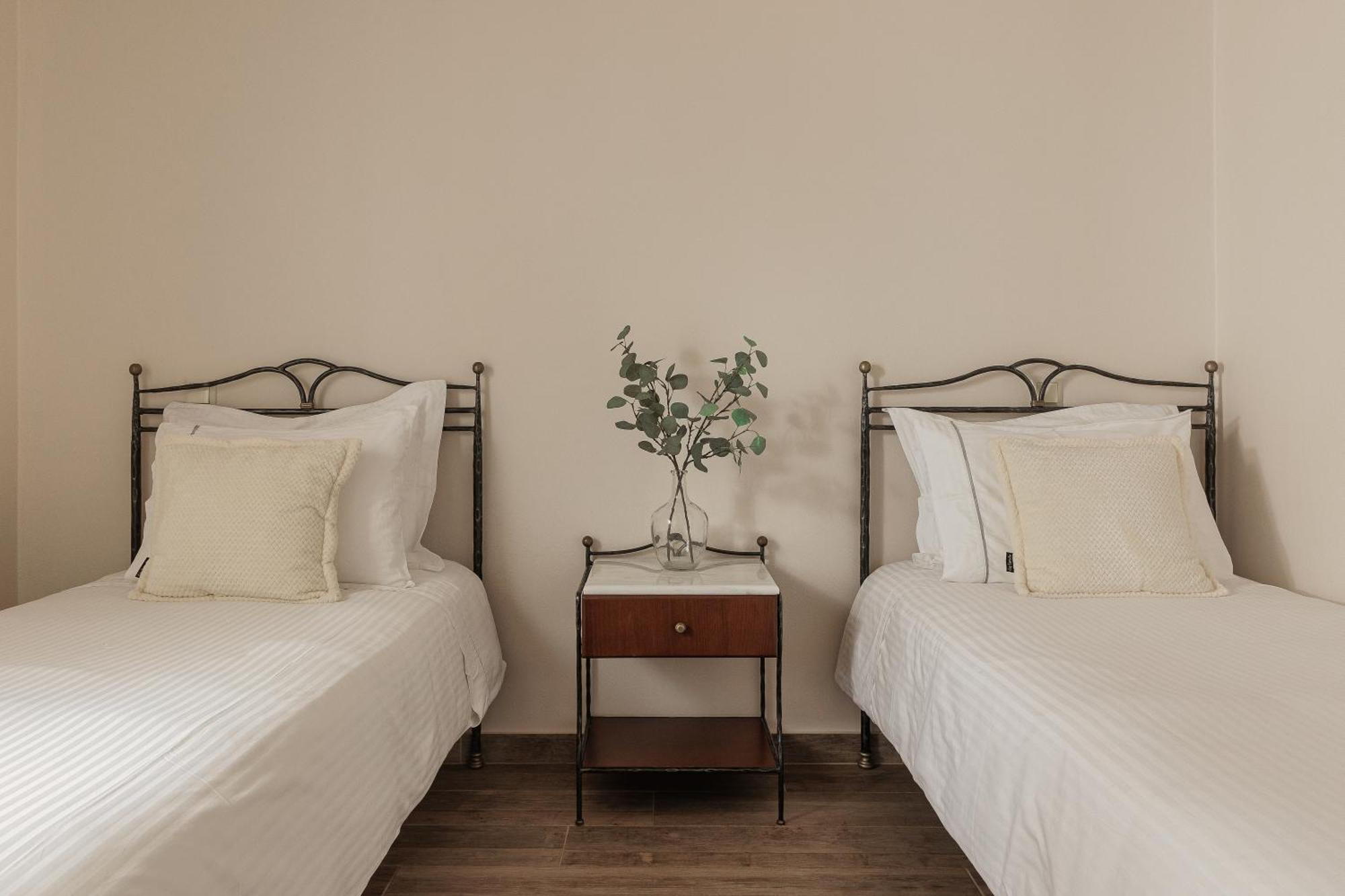 Apolis Villas & Suites Resort Parga Eksteriør bilde