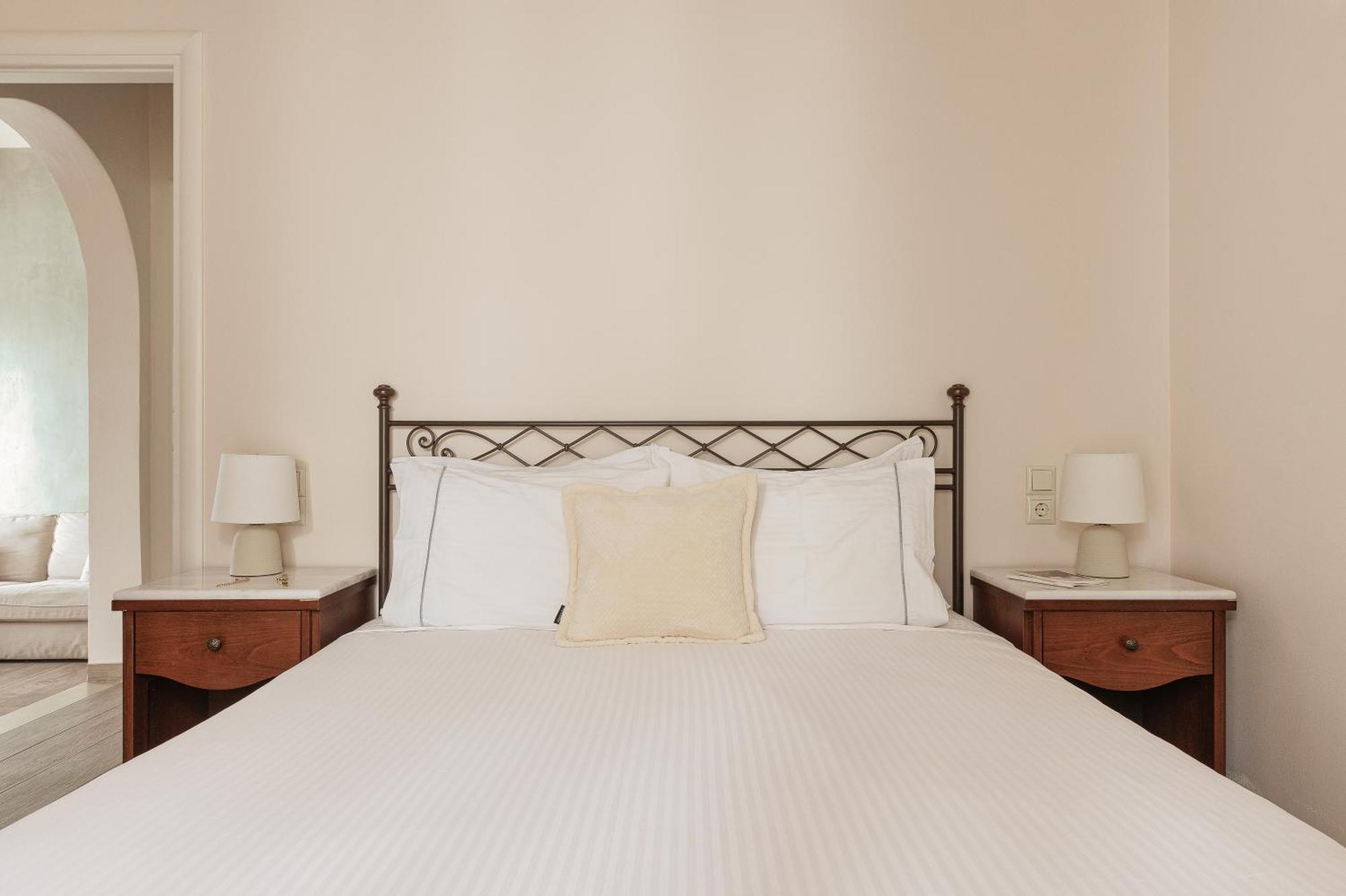 Apolis Villas & Suites Resort Parga Eksteriør bilde
