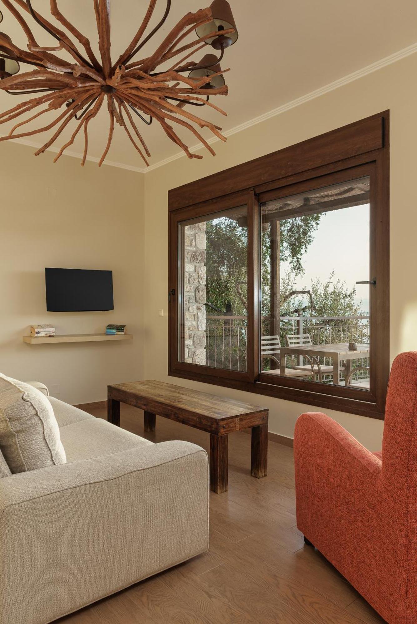 Apolis Villas & Suites Resort Parga Eksteriør bilde