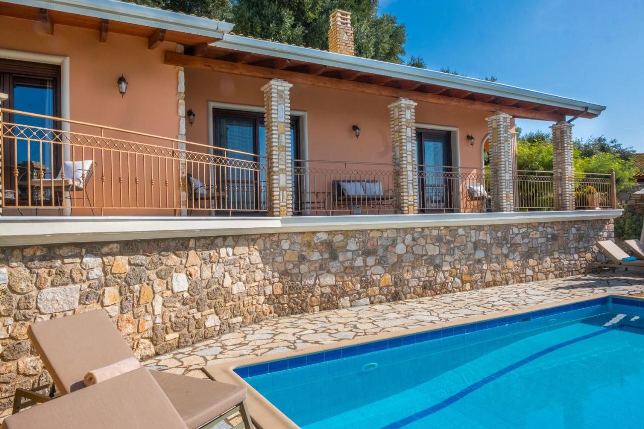 Apolis Villas & Suites Resort Parga Eksteriør bilde
